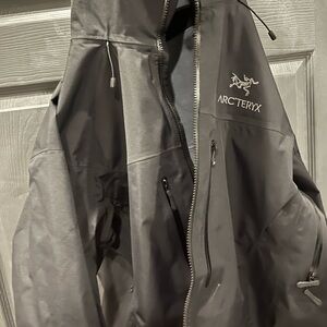 I’m selling a Arc’teryx SV Jacket